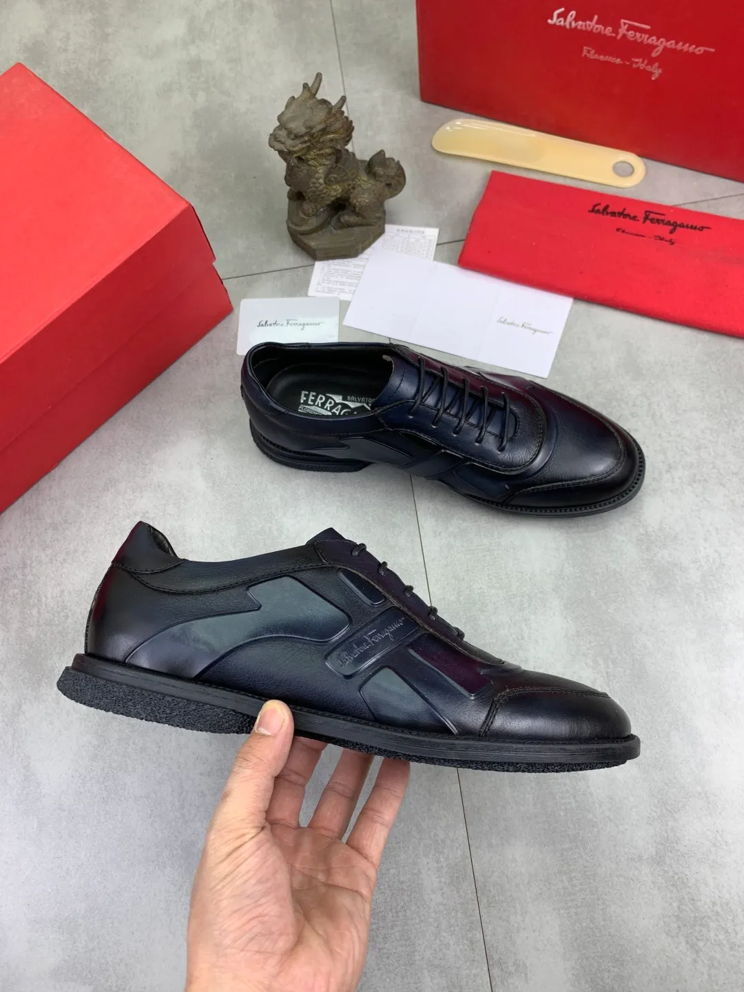 Men's Men's Shoes P560💰[New Style] Water-dyed Niuli 🆘[Salvatore Ferragamo] Ferragamo's latest casual business leather shoes for men! Listed simultaneously! The fabric is made of specially imported original calfskin, the lining is made of imported water-dyed cowhide, and the original combination outsole is absolutely luxurious and leads the fashion trend. Matching code: 39-44 (45 customized) 5️⃣ colors available